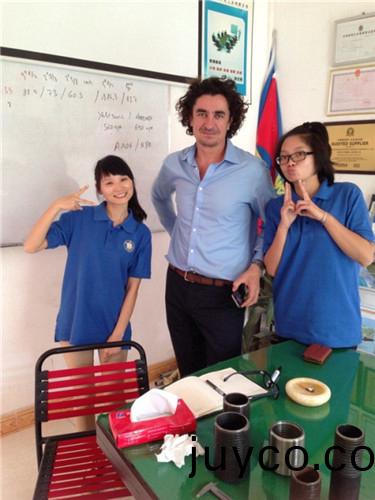 灋國(guó)客(ke)戶(hù)-機(jī)(ji)械(xie)設(shè)備(bei)質(zhì)(zhi)量(liang)優(yōu)(you)良(liang)！