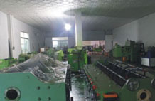 成品(pin)倉(cāng)(cang)庫(kù)(ku)一(yi)角